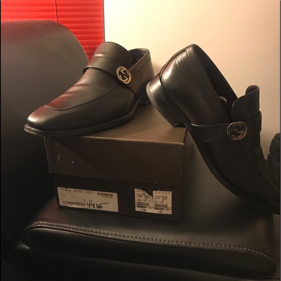 Black Gucci loafers - Picture 1 of 4